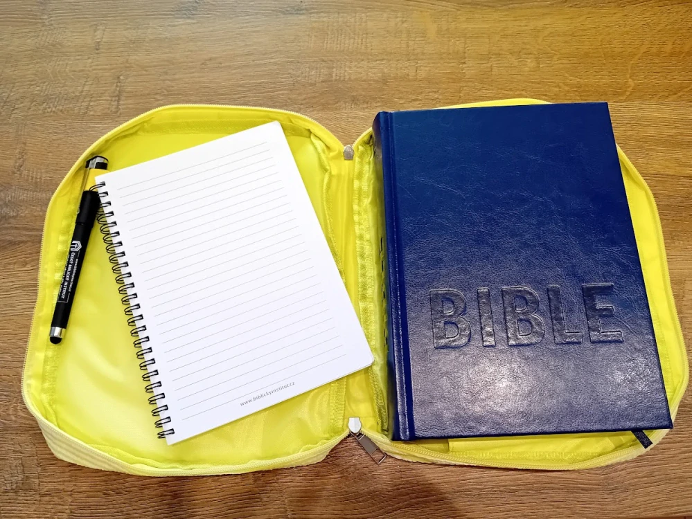 Obal na bibliu